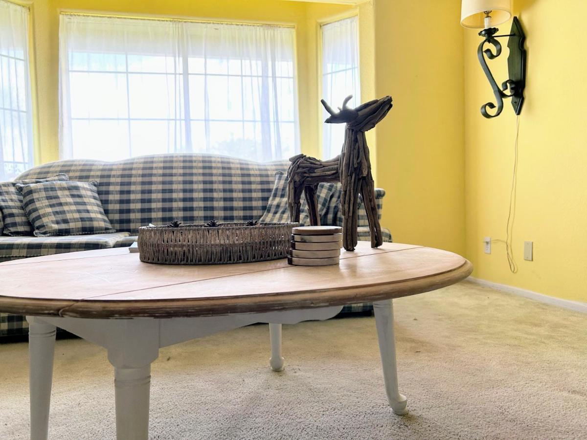 Festive Haven Room Hemet Ngoại thất bức ảnh
